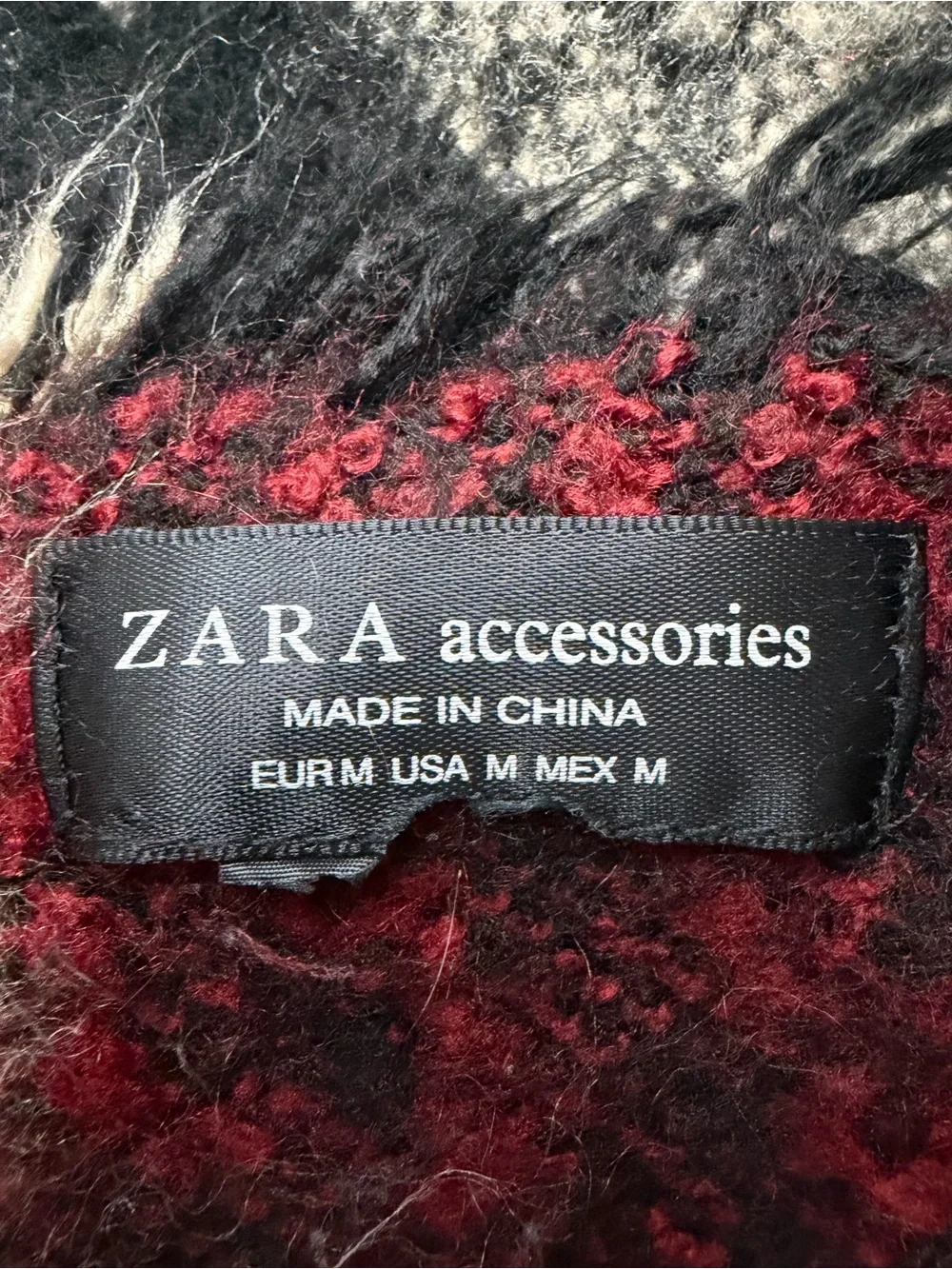 Zara Knit Throw Plaid Shawl Scarf.